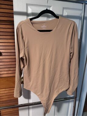 nuuds Long Sleeve Scoop-Neck Bodysuit in Taupe